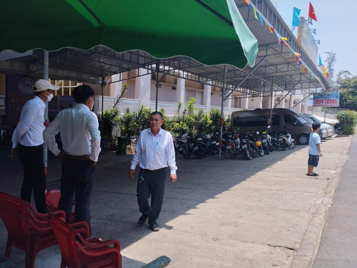 Thuy Trang Hotel Phan Thiết Buitenkant foto